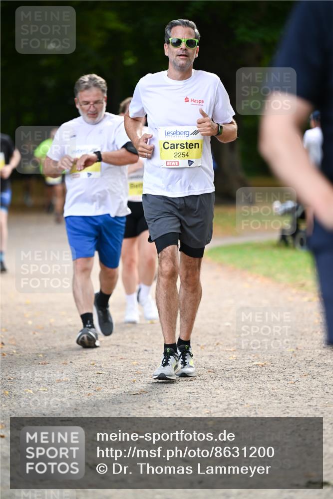 31.08.2025 - 21. Blankeneser Heldenlauf Dr. Thomas Lammeyer http://msf.ph/oto/8631200 31.08.2025 10:16:20 Laufen 2254 meine-sportfotos.de