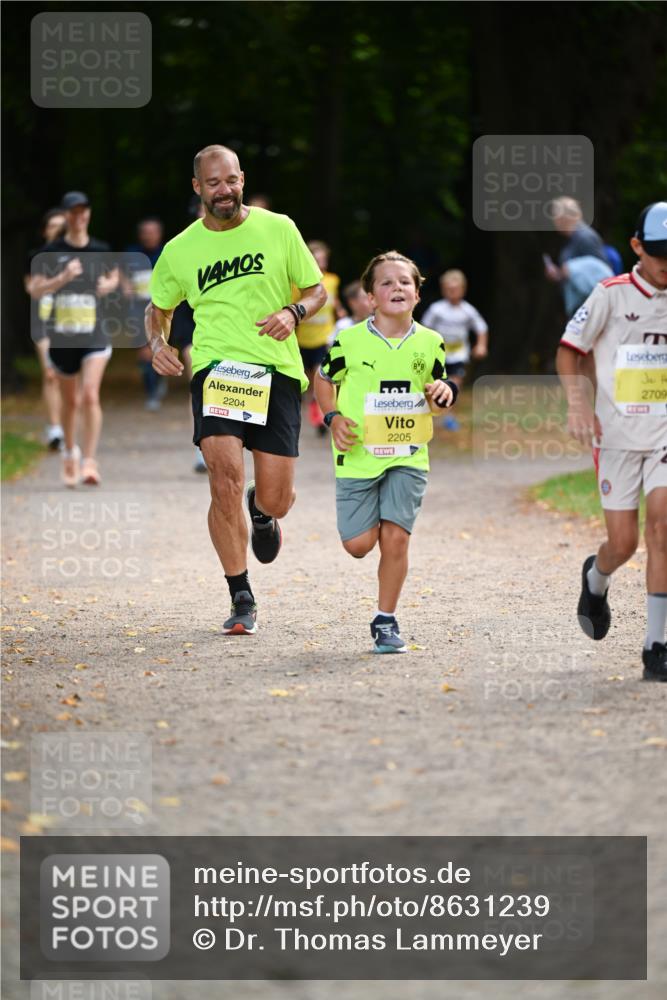 31.08.2025 - 21. Blankeneser Heldenlauf Dr. Thomas Lammeyer http://msf.ph/oto/8631239 31.08.2025 10:16:28 Laufen 2204, 2205, 2709 meine-sportfotos.de