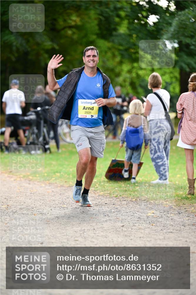 31.08.2025 - 21. Blankeneser Heldenlauf Dr. Thomas Lammeyer http://msf.ph/oto/8631352 31.08.2025 10:16:52 Laufen 2531 meine-sportfotos.de