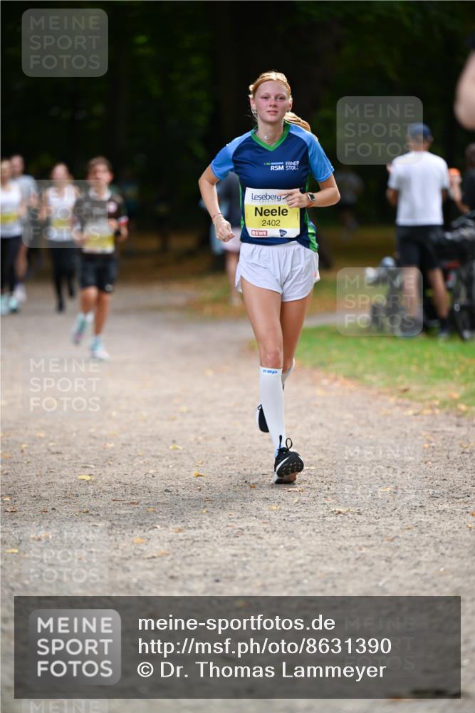 31.08.2025 - 21. Blankeneser Heldenlauf Dr. Thomas Lammeyer http://msf.ph/oto/8631390 31.08.2025 10:17:02 Laufen 2402 meine-sportfotos.de