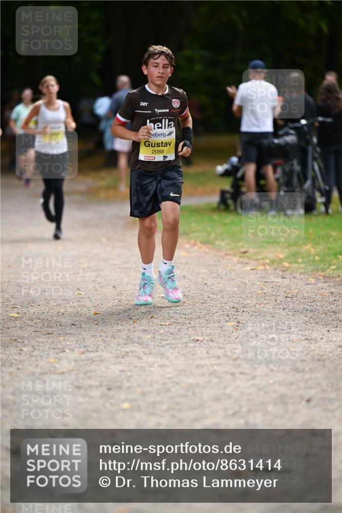 31.08.2025 - 21. Blankeneser Heldenlauf Dr. Thomas Lammeyer http://msf.ph/oto/8631414 31.08.2025 10:17:06 Laufen 2088 meine-sportfotos.de