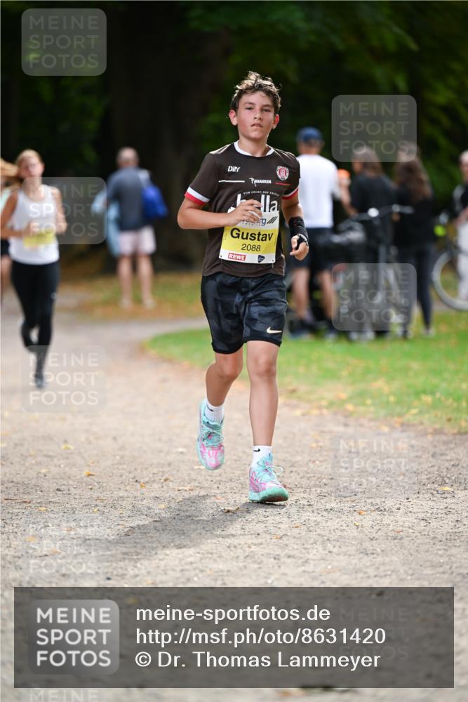 31.08.2025 - 21. Blankeneser Heldenlauf Dr. Thomas Lammeyer http://msf.ph/oto/8631420 31.08.2025 10:17:07 Laufen 2088 meine-sportfotos.de