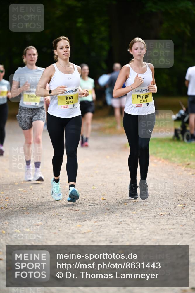 31.08.2025 - 21. Blankeneser Heldenlauf Dr. Thomas Lammeyer http://msf.ph/oto/8631443 31.08.2025 10:17:11 Laufen 2525, 2344, 2345, 1 meine-sportfotos.de