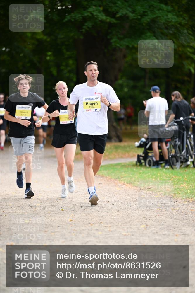 31.08.2025 - 21. Blankeneser Heldenlauf Dr. Thomas Lammeyer http://msf.ph/oto/8631526 31.08.2025 10:17:28 Laufen 2718, 271, 98, 2261 meine-sportfotos.de