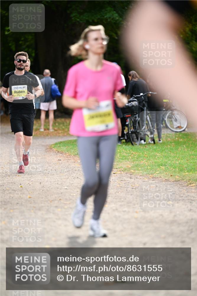 31.08.2025 - 21. Blankeneser Heldenlauf Dr. Thomas Lammeyer http://msf.ph/oto/8631555 31.08.2025 10:17:36 Laufen 2577 meine-sportfotos.de