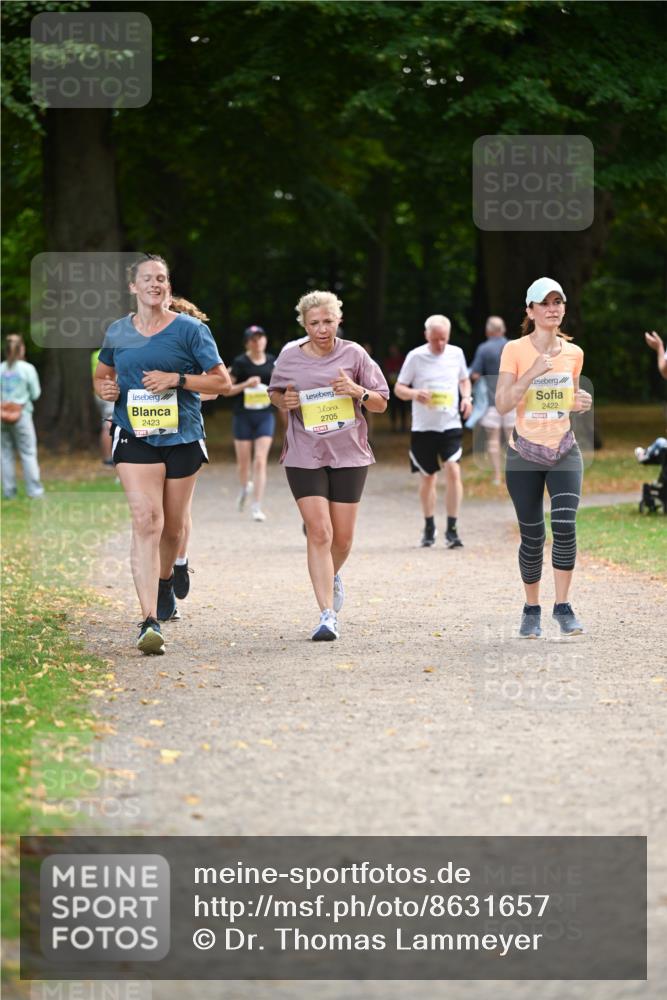 31.08.2025 - 21. Blankeneser Heldenlauf Dr. Thomas Lammeyer http://msf.ph/oto/8631657 31.08.2025 10:18:03 Laufen 2423, 2705, 2422 meine-sportfotos.de