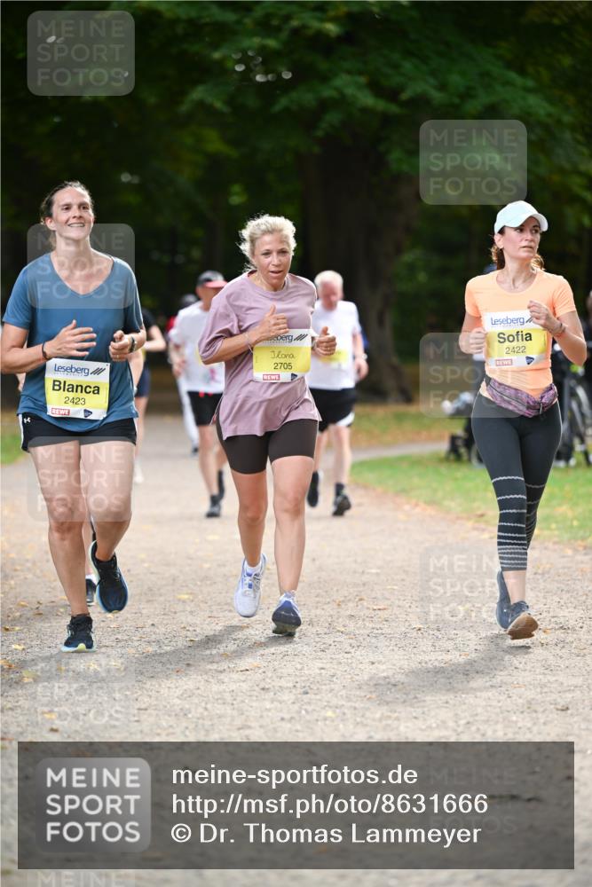 31.08.2025 - 21. Blankeneser Heldenlauf Dr. Thomas Lammeyer http://msf.ph/oto/8631666 31.08.2025 10:18:04 Laufen 2423, 2705, 2422 meine-sportfotos.de