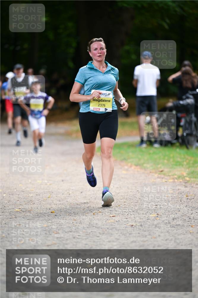 31.08.2025 - 21. Blankeneser Heldenlauf Dr. Thomas Lammeyer http://msf.ph/oto/8632052 31.08.2025 10:19:33 Laufen 2376 meine-sportfotos.de