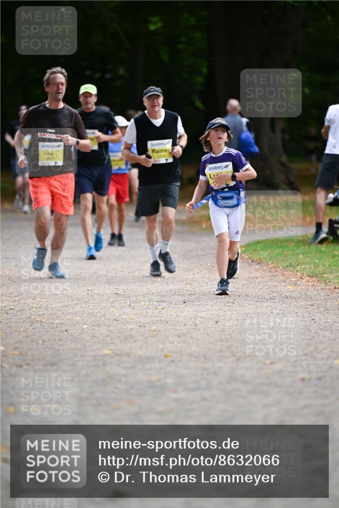 31.08.2025 - 21. Blankeneser Heldenlauf Dr. Thomas Lammeyer http://msf.ph/oto/8632066 31.08.2025 10:19:37 Laufen 2627, 2228 meine-sportfotos.de