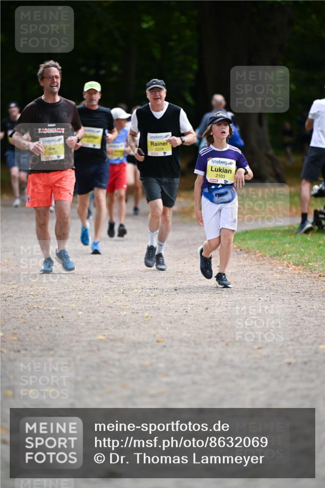 31.08.2025 - 21. Blankeneser Heldenlauf Dr. Thomas Lammeyer http://msf.ph/oto/8632069 31.08.2025 10:19:37 Laufen 2627, 2228, 2103 meine-sportfotos.de