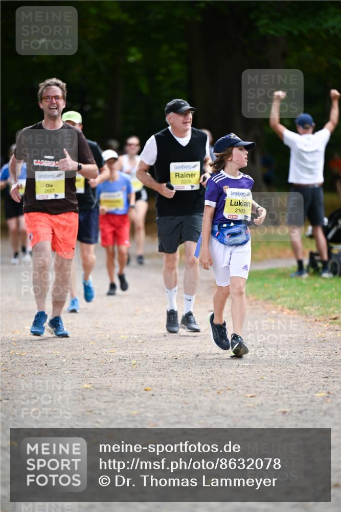 31.08.2025 - 21. Blankeneser Heldenlauf Dr. Thomas Lammeyer http://msf.ph/oto/8632078 31.08.2025 10:19:38 Laufen 2627, 2228, 2103 meine-sportfotos.de
