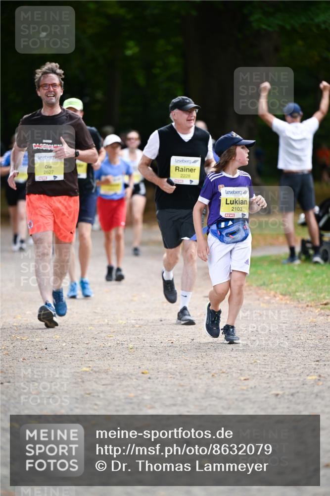 31.08.2025 - 21. Blankeneser Heldenlauf Dr. Thomas Lammeyer http://msf.ph/oto/8632079 31.08.2025 10:19:38 Laufen 2627, 2228, 2103 meine-sportfotos.de