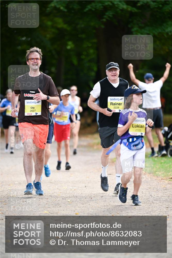 31.08.2025 - 21. Blankeneser Heldenlauf Dr. Thomas Lammeyer http://msf.ph/oto/8632083 31.08.2025 10:19:39 Laufen 2627, 2228, 2103 meine-sportfotos.de