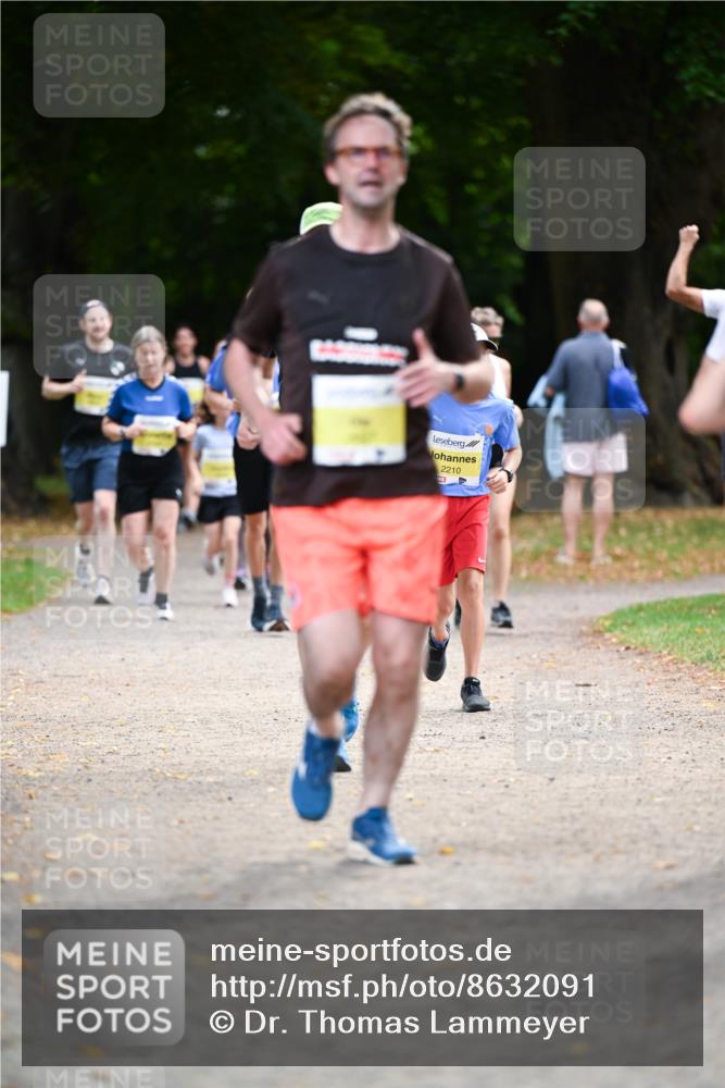 31.08.2025 - 21. Blankeneser Heldenlauf Dr. Thomas Lammeyer http://msf.ph/oto/8632091 31.08.2025 10:19:40 Laufen 2210 meine-sportfotos.de