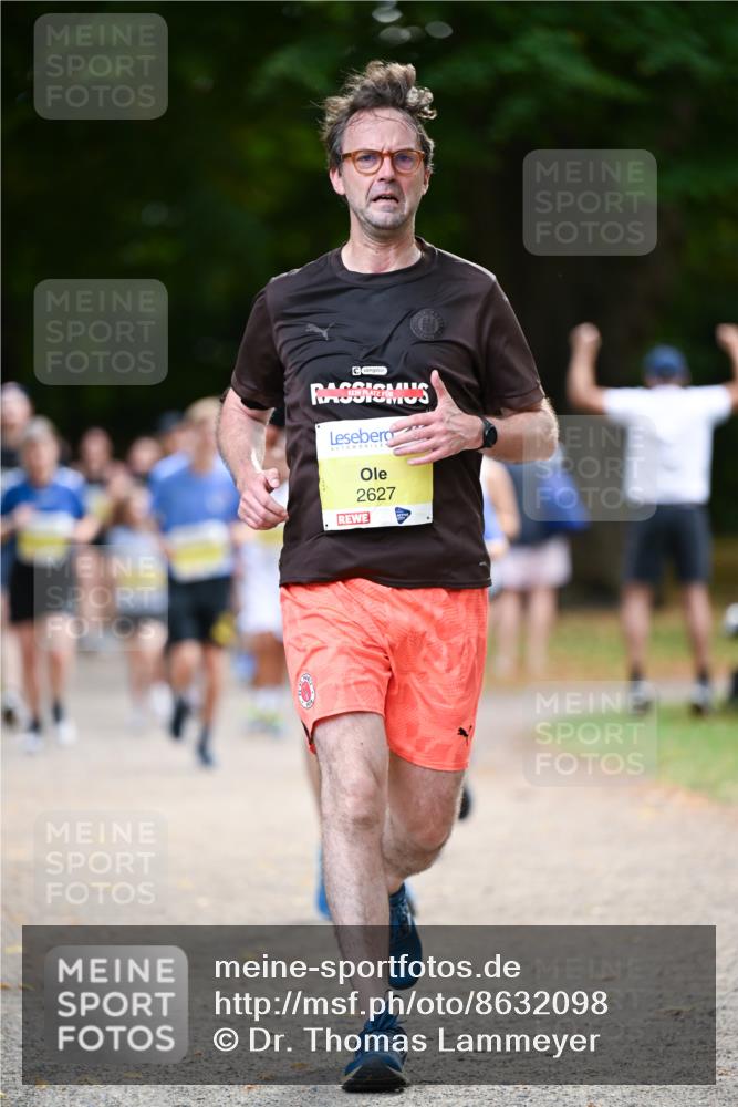 31.08.2025 - 21. Blankeneser Heldenlauf Dr. Thomas Lammeyer http://msf.ph/oto/8632098 31.08.2025 10:19:41 Laufen 2627 meine-sportfotos.de