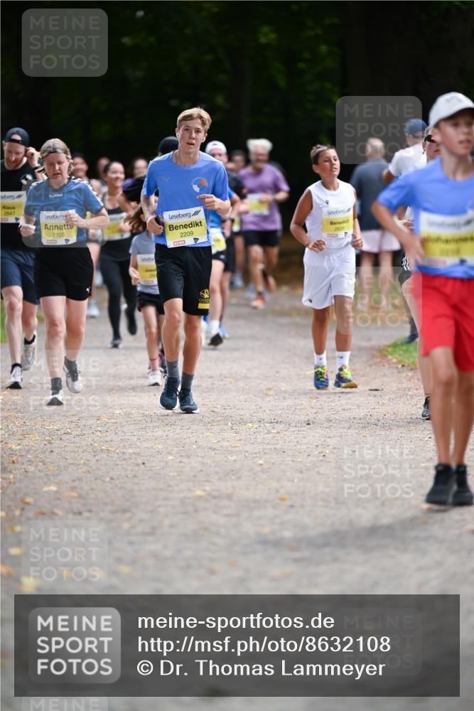 31.08.2025 - 21. Blankeneser Heldenlauf Dr. Thomas Lammeyer http://msf.ph/oto/8632108 31.08.2025 10:19:44 Laufen 2647, 2105, 2209, 2658 meine-sportfotos.de