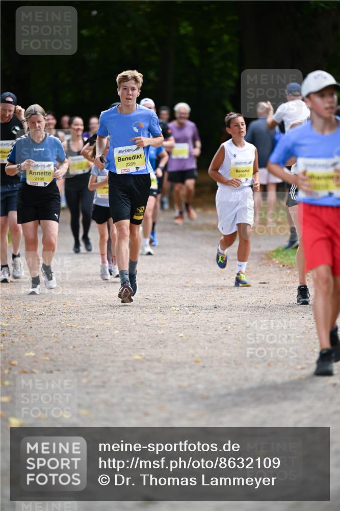31.08.2025 - 21. Blankeneser Heldenlauf Dr. Thomas Lammeyer http://msf.ph/oto/8632109 31.08.2025 10:19:44 Laufen 264, 2105, 2209, 2658 meine-sportfotos.de