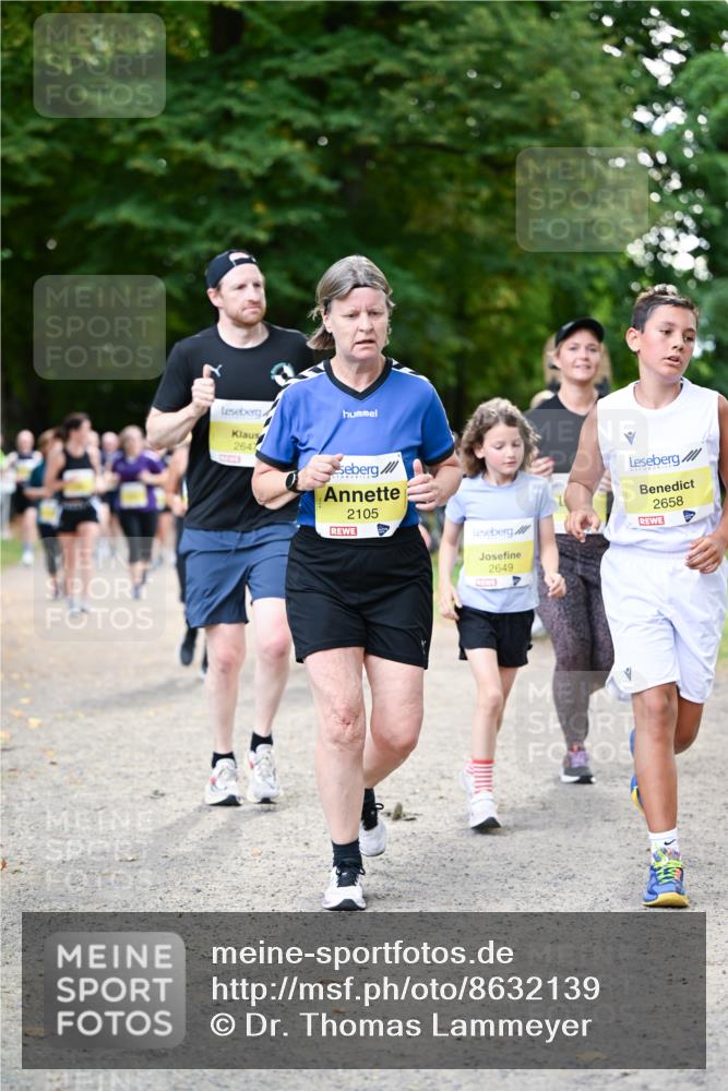 31.08.2025 - 21. Blankeneser Heldenlauf Dr. Thomas Lammeyer http://msf.ph/oto/8632139 31.08.2025 10:19:51 Laufen 2647, 2105, 2649, 2658 meine-sportfotos.de
