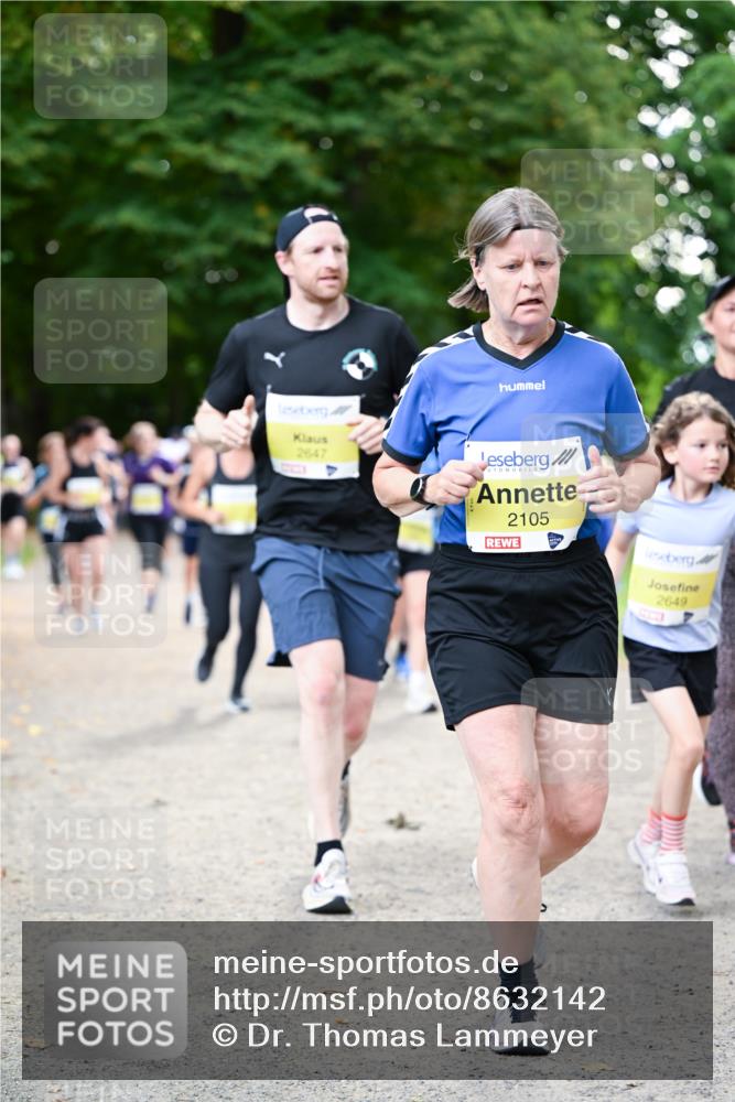 31.08.2025 - 21. Blankeneser Heldenlauf Dr. Thomas Lammeyer http://msf.ph/oto/8632142 31.08.2025 10:19:52 Laufen 2647, 2105, 2649 meine-sportfotos.de