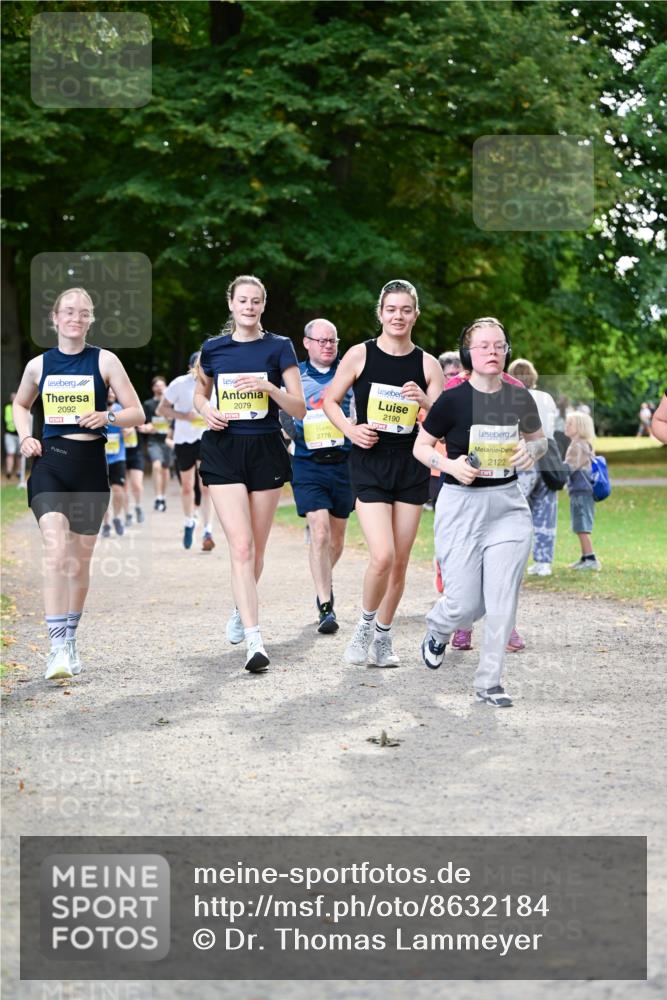 31.08.2025 - 21. Blankeneser Heldenlauf Dr. Thomas Lammeyer http://msf.ph/oto/8632184 31.08.2025 10:20:00 Laufen 2092, 2079, 2776, 2190, 2122 meine-sportfotos.de
