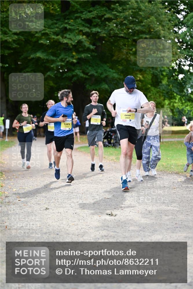31.08.2025 - 21. Blankeneser Heldenlauf Dr. Thomas Lammeyer http://msf.ph/oto/8632211 31.08.2025 10:20:05 Laufen 2405, 2664, 4 meine-sportfotos.de