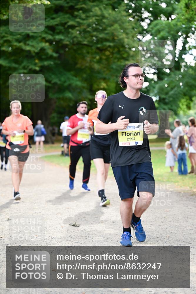 31.08.2025 - 21. Blankeneser Heldenlauf Dr. Thomas Lammeyer http://msf.ph/oto/8632247 31.08.2025 10:20:15 Laufen 2594 meine-sportfotos.de