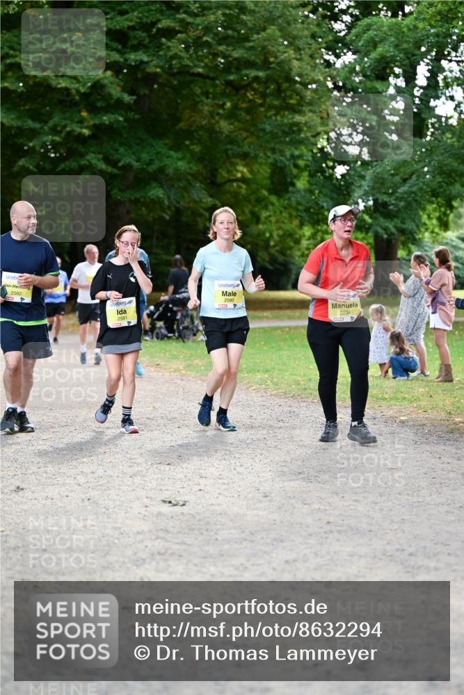 31.08.2025 - 21. Blankeneser Heldenlauf Dr. Thomas Lammeyer http://msf.ph/oto/8632294 31.08.2025 10:20:23 Laufen 2582, 2581, 2580, 2234 meine-sportfotos.de