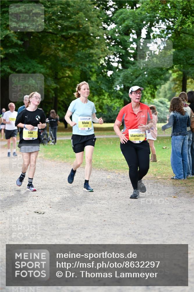 31.08.2025 - 21. Blankeneser Heldenlauf Dr. Thomas Lammeyer http://msf.ph/oto/8632297 31.08.2025 10:20:24 Laufen 2581, 2580, 2234 meine-sportfotos.de