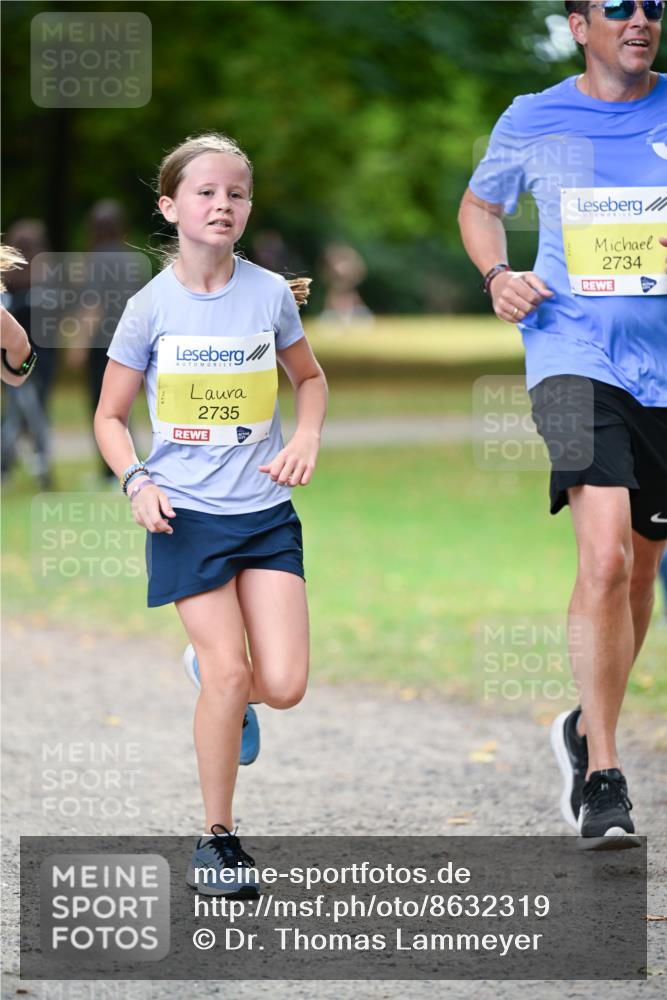 31.08.2025 - 21. Blankeneser Heldenlauf Dr. Thomas Lammeyer http://msf.ph/oto/8632319 31.08.2025 10:20:31 Laufen 2735, 2734 meine-sportfotos.de