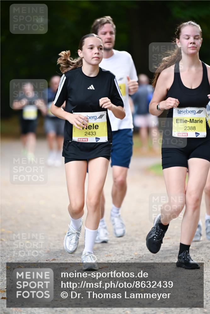 31.08.2025 - 21. Blankeneser Heldenlauf Dr. Thomas Lammeyer http://msf.ph/oto/8632439 31.08.2025 10:20:59 Laufen 2433, 2388 meine-sportfotos.de
