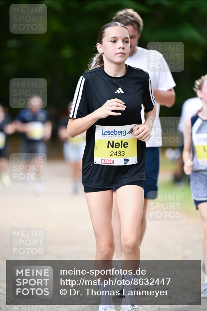 31.08.2025 - 21. Blankeneser Heldenlauf Dr. Thomas Lammeyer http://msf.ph/oto/8632447 31.08.2025 10:21:01 Laufen 2433 meine-sportfotos.de