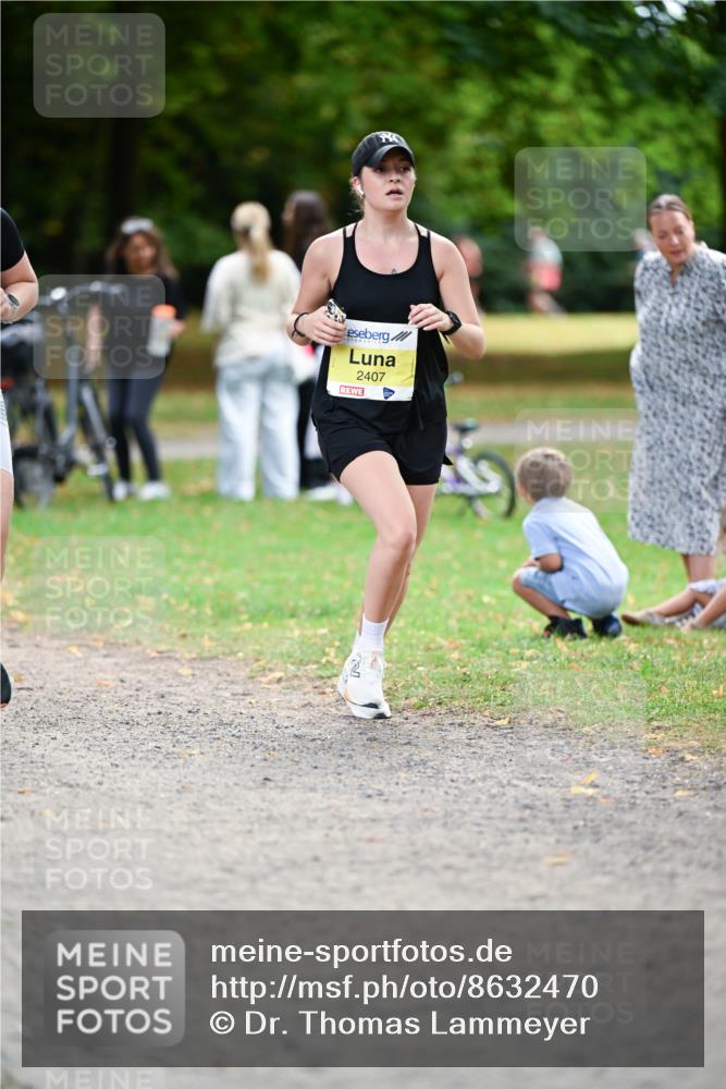 31.08.2025 - 21. Blankeneser Heldenlauf Dr. Thomas Lammeyer http://msf.ph/oto/8632470 31.08.2025 10:21:06 Laufen 2407 meine-sportfotos.de