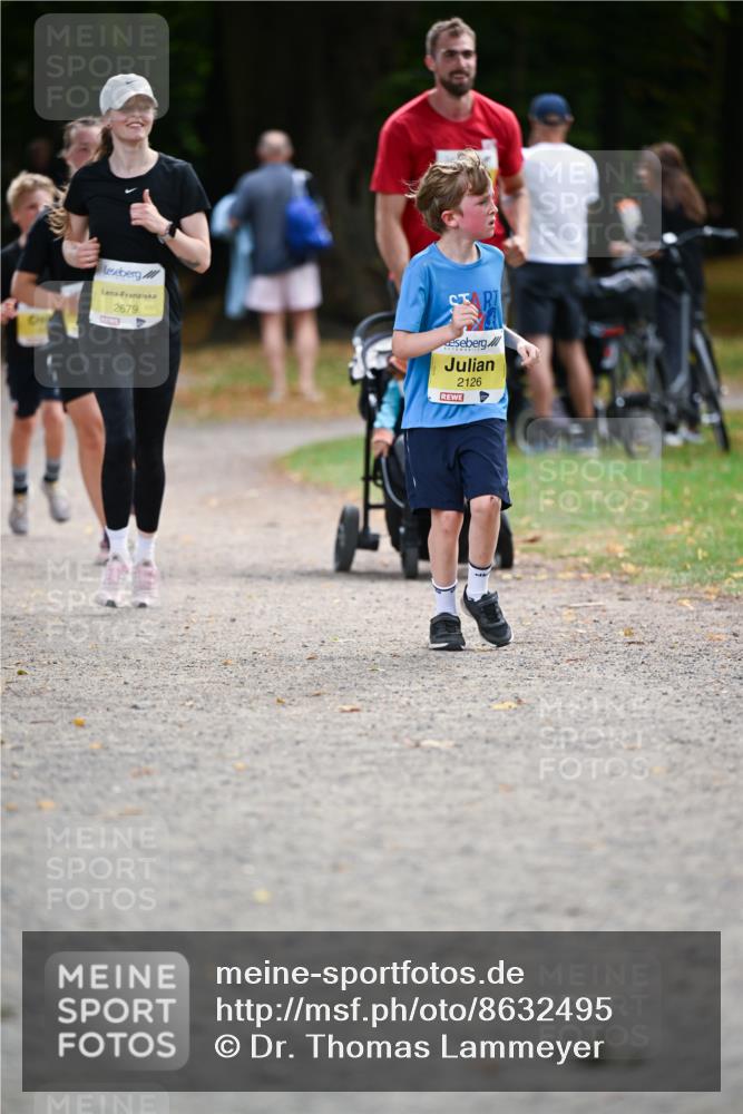 31.08.2025 - 21. Blankeneser Heldenlauf Dr. Thomas Lammeyer http://msf.ph/oto/8632495 31.08.2025 10:21:19 Laufen 2679, 2126 meine-sportfotos.de