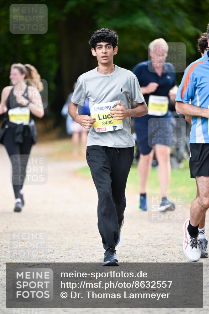 31.08.2025 - 21. Blankeneser Heldenlauf Dr. Thomas Lammeyer http://msf.ph/oto/8632557 31.08.2025 10:21:38 Laufen 2438 meine-sportfotos.de
