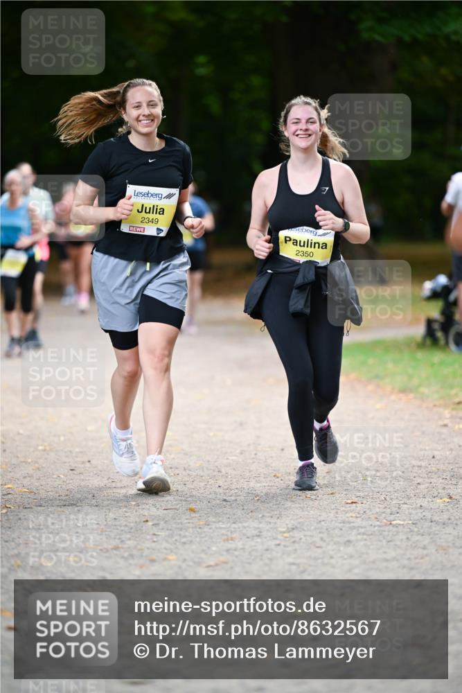 31.08.2025 - 21. Blankeneser Heldenlauf Dr. Thomas Lammeyer http://msf.ph/oto/8632567 31.08.2025 10:21:39 Laufen 7, 2349, 2350 meine-sportfotos.de
