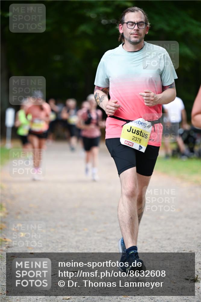 31.08.2025 - 21. Blankeneser Heldenlauf Dr. Thomas Lammeyer http://msf.ph/oto/8632608 31.08.2025 10:21:50 Laufen 2378 meine-sportfotos.de