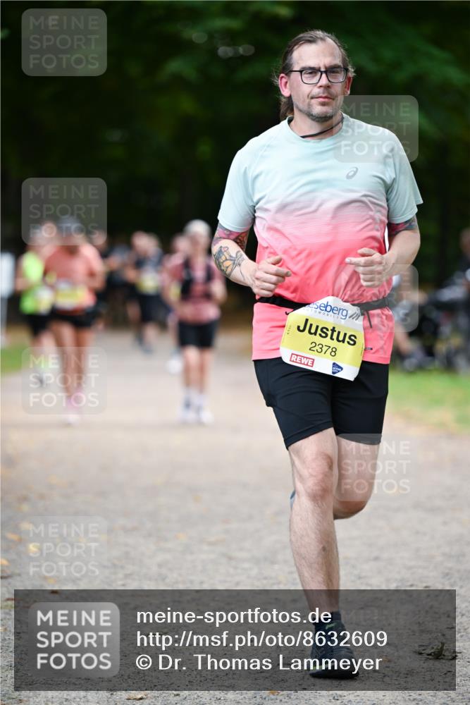31.08.2025 - 21. Blankeneser Heldenlauf Dr. Thomas Lammeyer http://msf.ph/oto/8632609 31.08.2025 10:21:50 Laufen 2378 meine-sportfotos.de