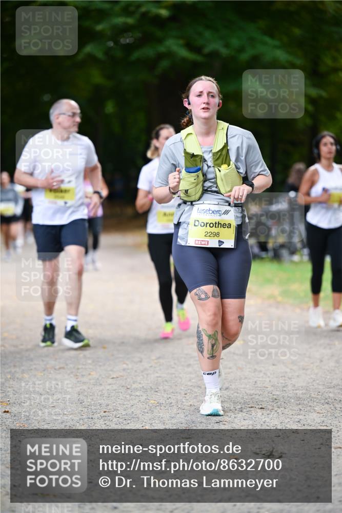 31.08.2025 - 21. Blankeneser Heldenlauf Dr. Thomas Lammeyer http://msf.ph/oto/8632700 31.08.2025 10:22:09 Laufen 2298 meine-sportfotos.de