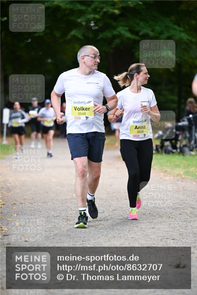 31.08.2025 - 21. Blankeneser Heldenlauf Dr. Thomas Lammeyer http://msf.ph/oto/8632707 31.08.2025 10:22:11 Laufen 2548, 2549 meine-sportfotos.de