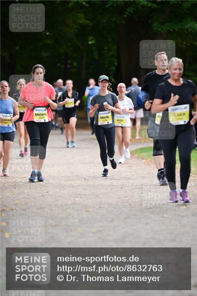 31.08.2025 - 21. Blankeneser Heldenlauf Dr. Thomas Lammeyer http://msf.ph/oto/8632763 31.08.2025 10:22:25 Laufen 2021, 2267, 2198, 2547, 2400 meine-sportfotos.de