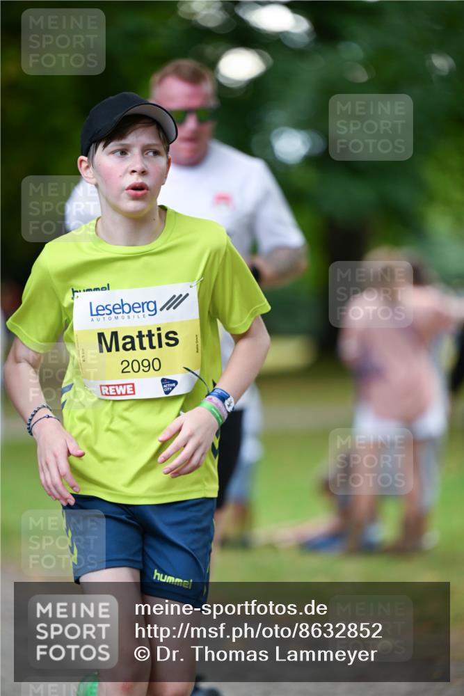 31.08.2025 - 21. Blankeneser Heldenlauf Dr. Thomas Lammeyer http://msf.ph/oto/8632852 31.08.2025 10:22:43 Laufen 2090 meine-sportfotos.de