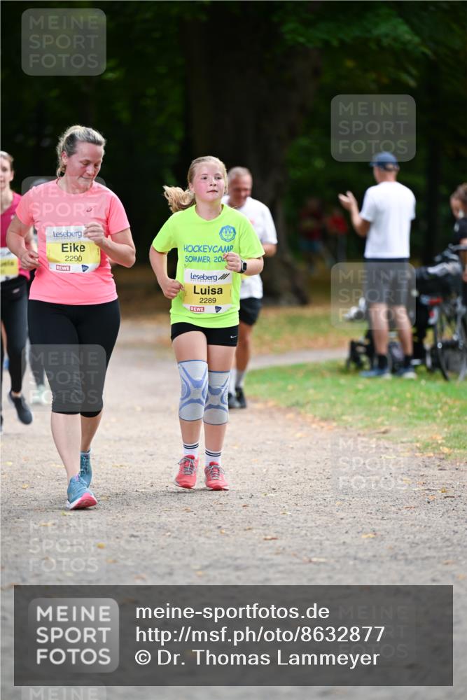 31.08.2025 - 21. Blankeneser Heldenlauf Dr. Thomas Lammeyer http://msf.ph/oto/8632877 31.08.2025 10:22:48 Laufen 2290, 202, 2289 meine-sportfotos.de