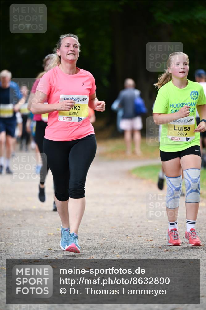 31.08.2025 - 21. Blankeneser Heldenlauf Dr. Thomas Lammeyer http://msf.ph/oto/8632890 31.08.2025 10:22:50 Laufen 2290, 2289, 022 meine-sportfotos.de