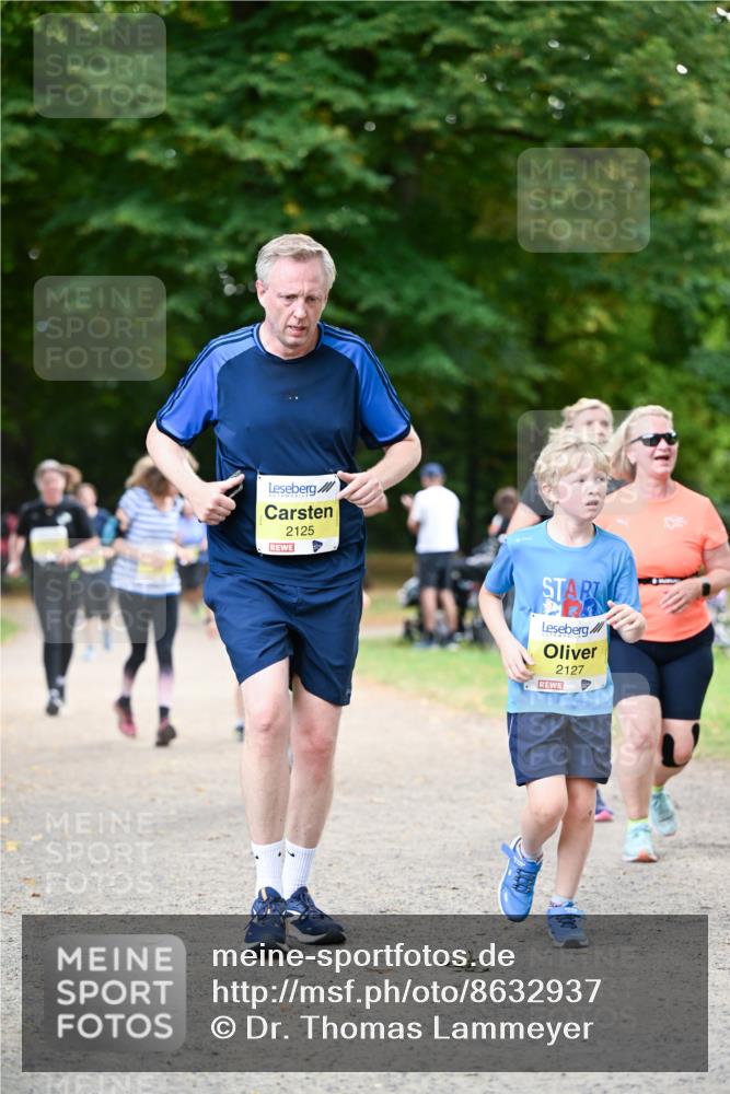 31.08.2025 - 21. Blankeneser Heldenlauf Dr. Thomas Lammeyer http://msf.ph/oto/8632937 31.08.2025 10:22:59 Laufen 2125, 2127 meine-sportfotos.de