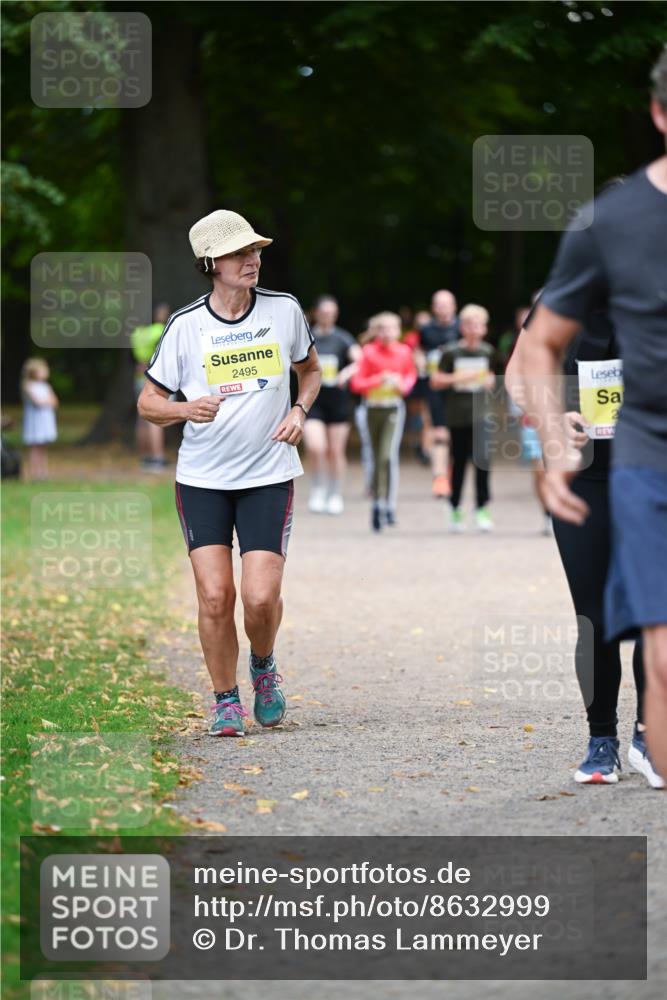 31.08.2025 - 21. Blankeneser Heldenlauf Dr. Thomas Lammeyer http://msf.ph/oto/8632999 31.08.2025 10:23:12 Laufen 2495, 2 meine-sportfotos.de