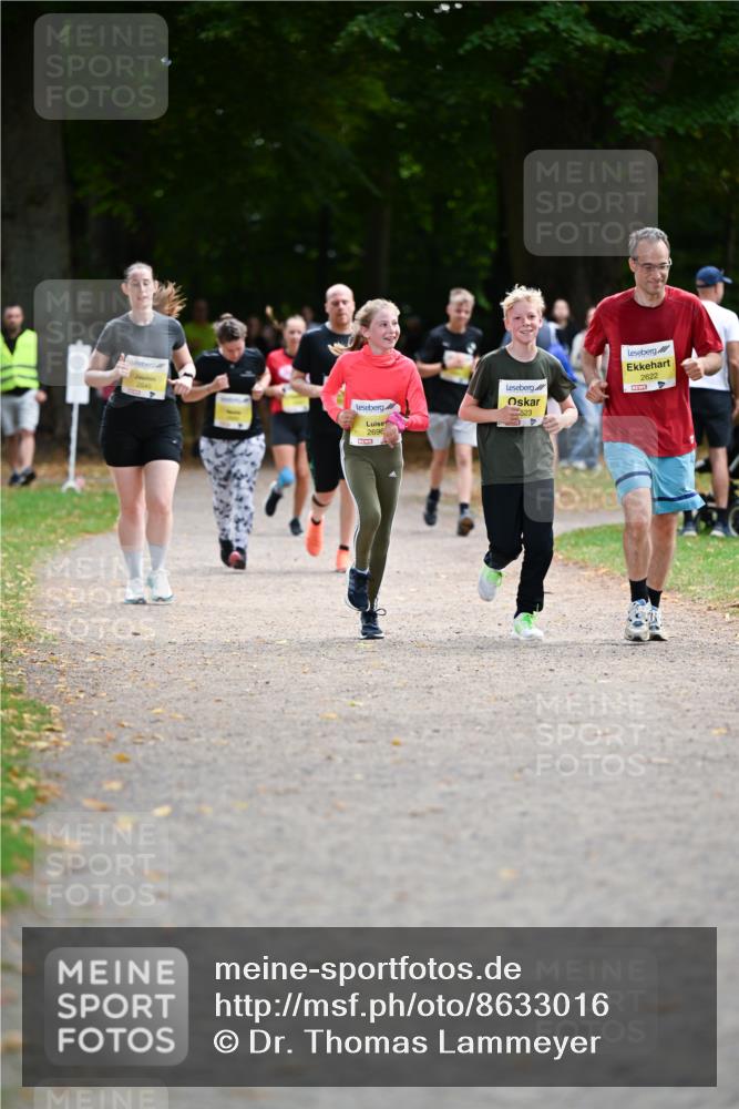 31.08.2025 - 21. Blankeneser Heldenlauf Dr. Thomas Lammeyer http://msf.ph/oto/8633016 31.08.2025 10:23:17 Laufen 2645, 2696, 2622 meine-sportfotos.de