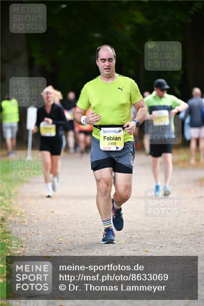 31.08.2025 - 21. Blankeneser Heldenlauf Dr. Thomas Lammeyer http://msf.ph/oto/8633069 31.08.2025 10:23:33 Laufen 2458 meine-sportfotos.de