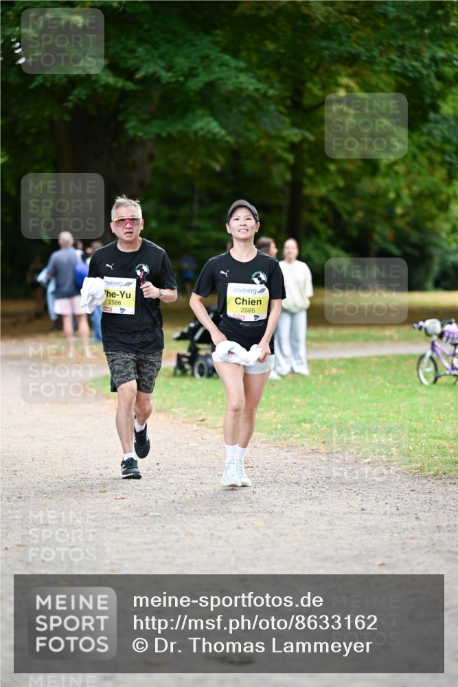 31.08.2025 - 21. Blankeneser Heldenlauf Dr. Thomas Lammeyer http://msf.ph/oto/8633162 31.08.2025 10:23:59 Laufen 2586, 2585, 80 meine-sportfotos.de