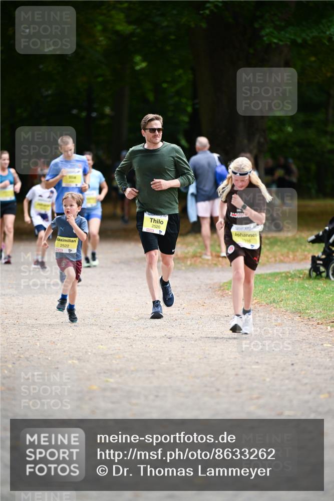 31.08.2025 - 21. Blankeneser Heldenlauf Dr. Thomas Lammeyer http://msf.ph/oto/8633262 31.08.2025 10:24:24 Laufen 2522, 2520, 16 meine-sportfotos.de