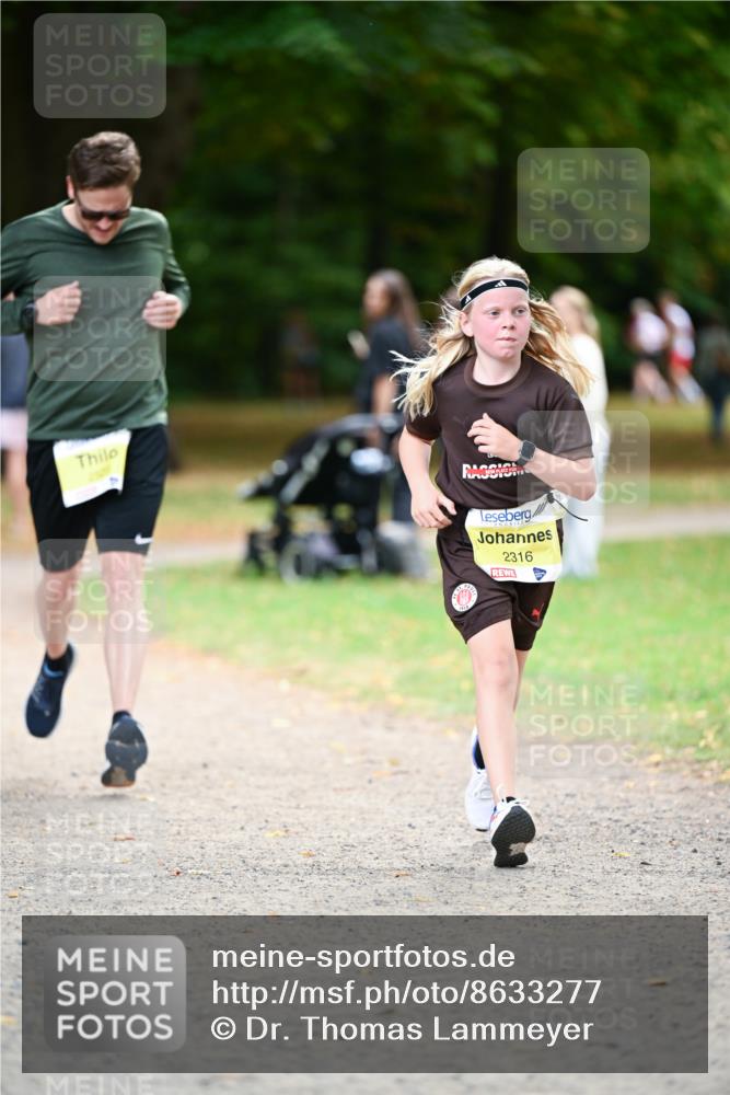 31.08.2025 - 21. Blankeneser Heldenlauf Dr. Thomas Lammeyer http://msf.ph/oto/8633277 31.08.2025 10:24:26 Laufen 2316 meine-sportfotos.de